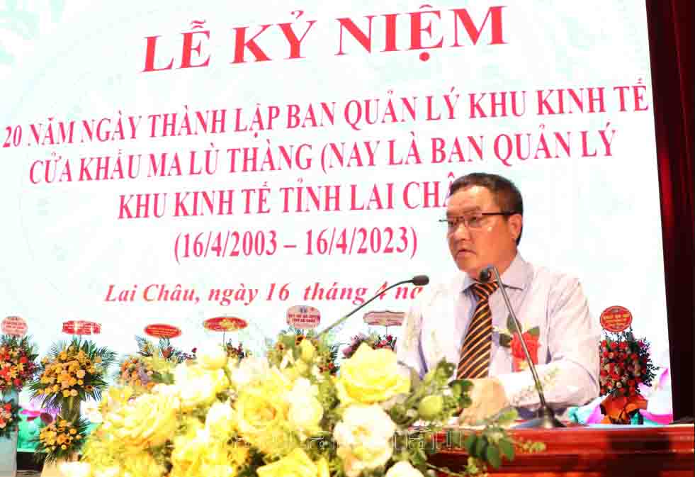 Đồng chí Giàng A Tính - Ủy viên Ban Thường vụ Tỉnh ủy, Phó Chủ tịch UBND tỉnh phát biểu tại Lễ kỷ niệm.